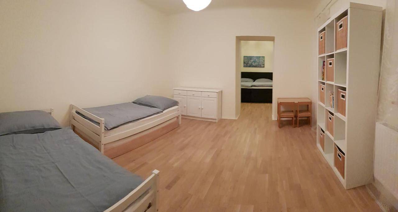 Ganze Ferienwohnung, Blauregenhof in Eltendorf, Bezirk Jennersdorf
