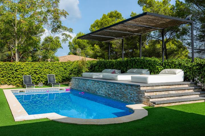 Vakantiehuis voor 8 personen, met tuin in Son Serra de Marina