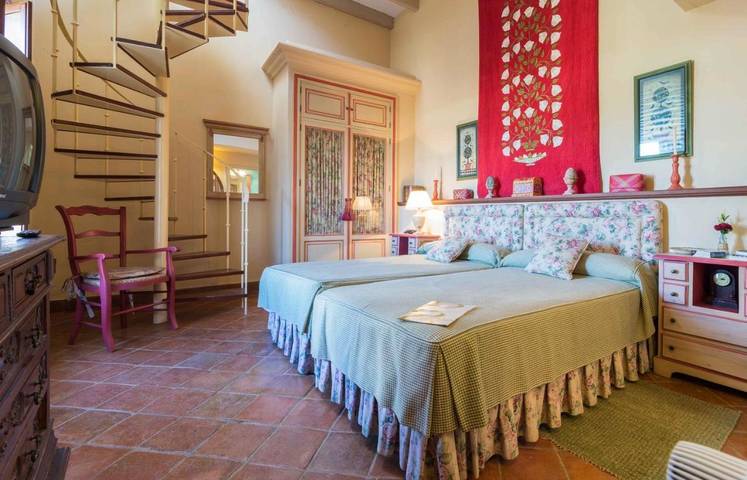 Casa rural con piscina para 12 personas, con piscina y jardín en Provincia de Sevilla - 2