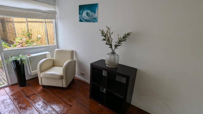 Vakantiewoning voor 2 personen, with Terras and Tuin as well as Uitzicht in Heemstede