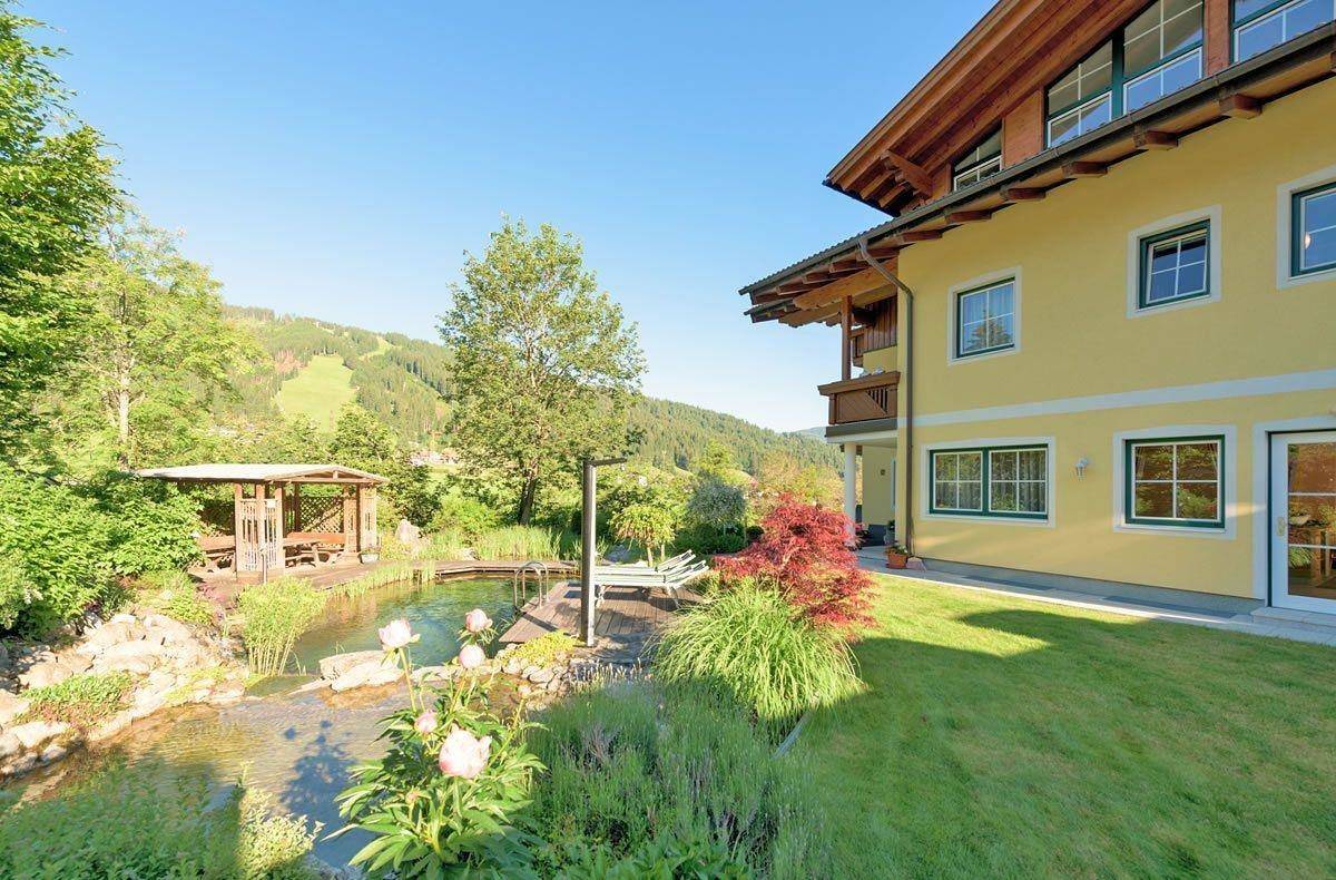 Ganze Ferienwohnung, Einzelzimmer mit Dusche, Wc (1-2 Pers.) in Flachau, Ski Amadé