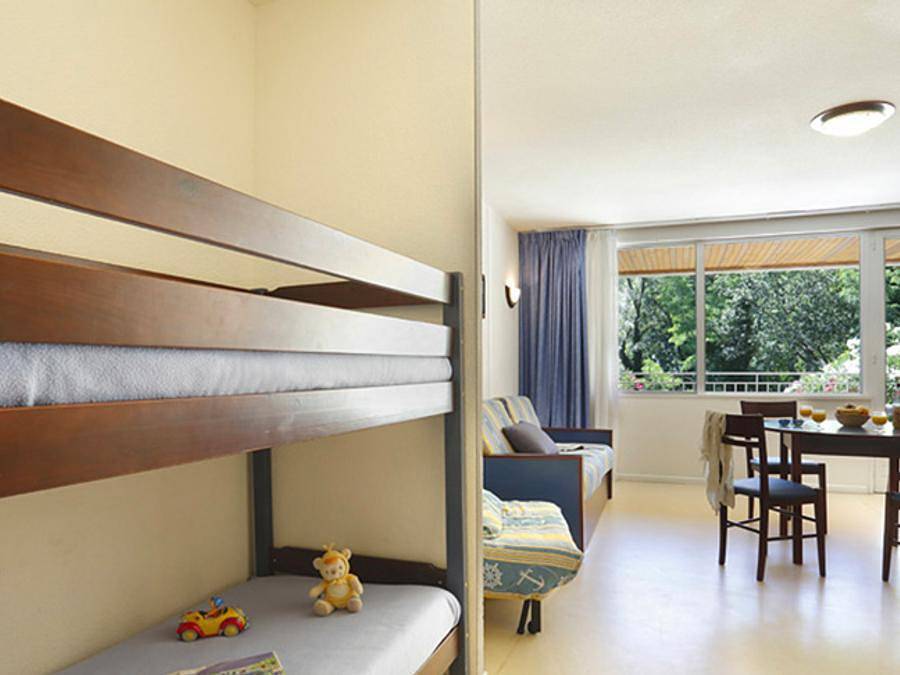 Résidence Le Domaine de Chames - Vacancéole - Estudio 5 personas - Con zona de dormitorio para 5 personas in Vallon-Pont-d'Arc, Ardèche