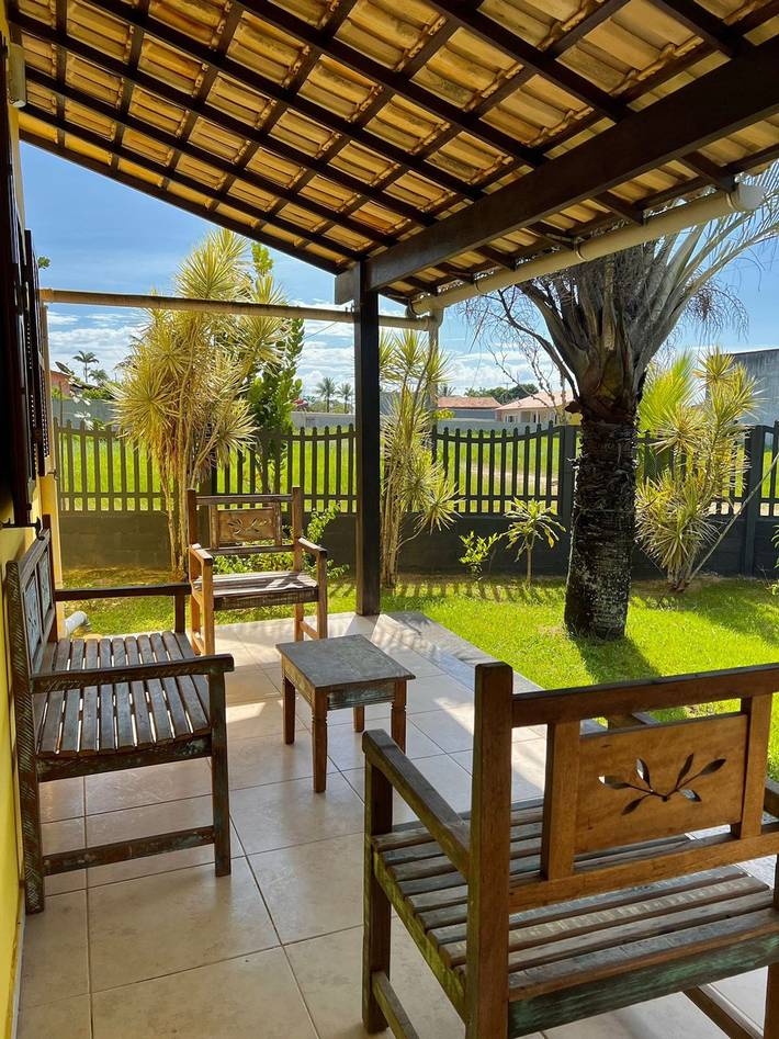 Casas e apartamentos de temporada para 7 pessoas, com piscina e balcão na Região dos Lagos