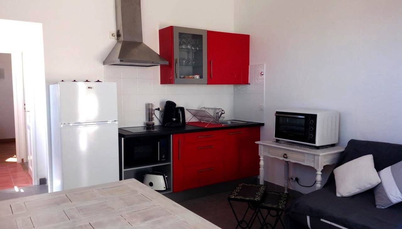 Entire apartment, Apartment with Sea View in Toulon, Mediterranean Coast (France)