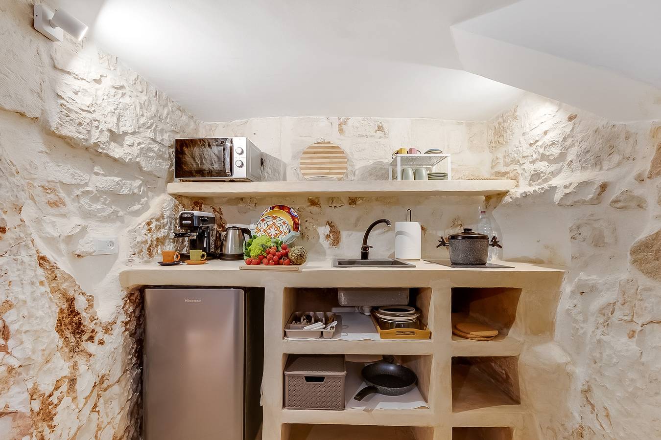 Appartamento intero, Maison 43 Ostuni With Indoor Pool in Ostuni, Salento