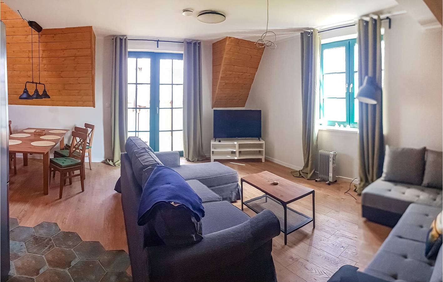 Ganze Ferienwohnung, Ferienwohnung für 6 Personen mit Seeblick in Ermland-Masuren
