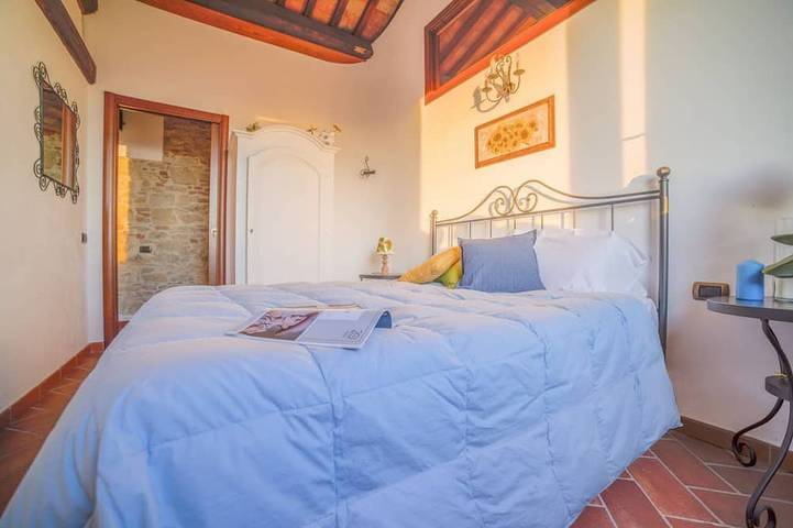 Villa San Giorgio, immersa nel verde in Montemurlo, Provincia di Prato