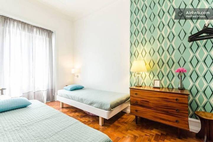 Apartamento entero, Grande, brillante, hermoso | 4 habitaciones<br><br>Ideal para familias, amigos y profesionales. in Avenidas Novas, Costa de Lisboa
