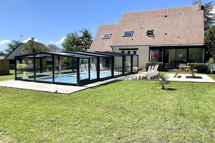 Location de vacances pour 12 personnes, avec jardin à Petiville