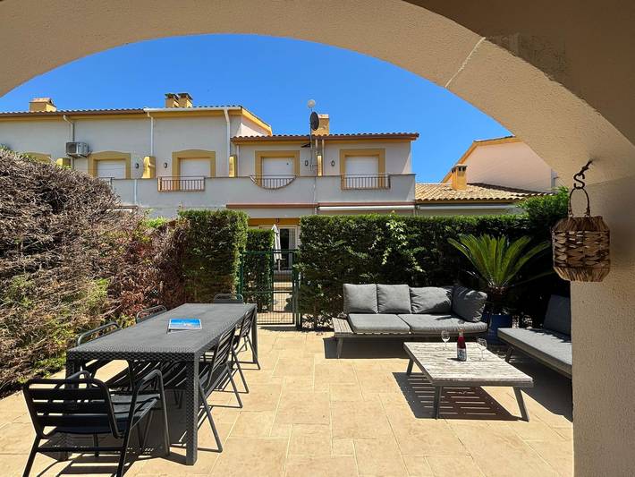 Casa rural para 6 personas, con Balcón además de Terraza y Piscina en Torroella de Montgrí - 2
