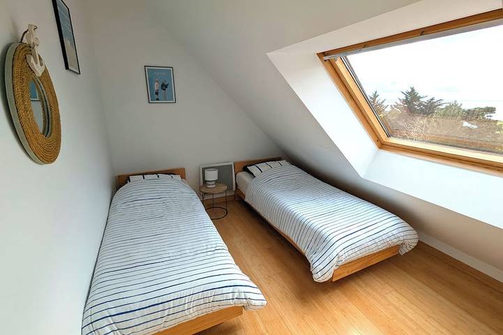 Appartement entier, Duplex de la Croix Paqueray ⭐⭐⭐ Vue sur mer et accès plage in Carolles, Côte de la Déroute