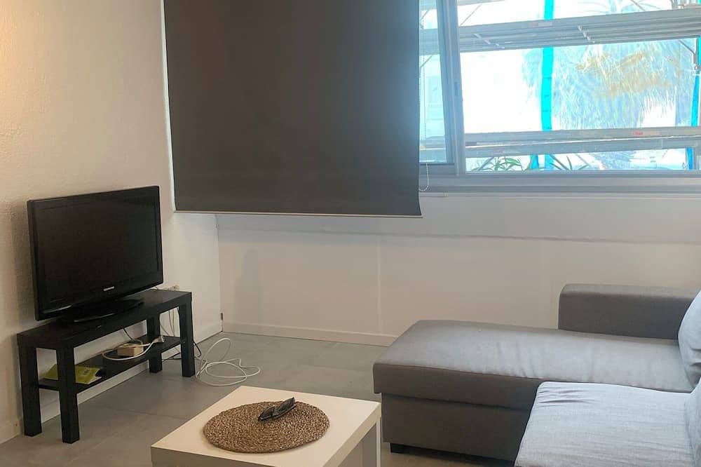 Ganze Wohnung, 2-Bedroom Duplex with Direct Beach Access in Carnon-Plage, Mauguio