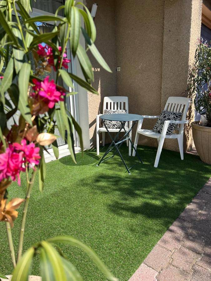 Appartement entier, Idéal Curistes, Souvenirs de Provence, charmant T2 neuf climatisé in Digne-les-Bains, Alpes-de-Haute-Provence