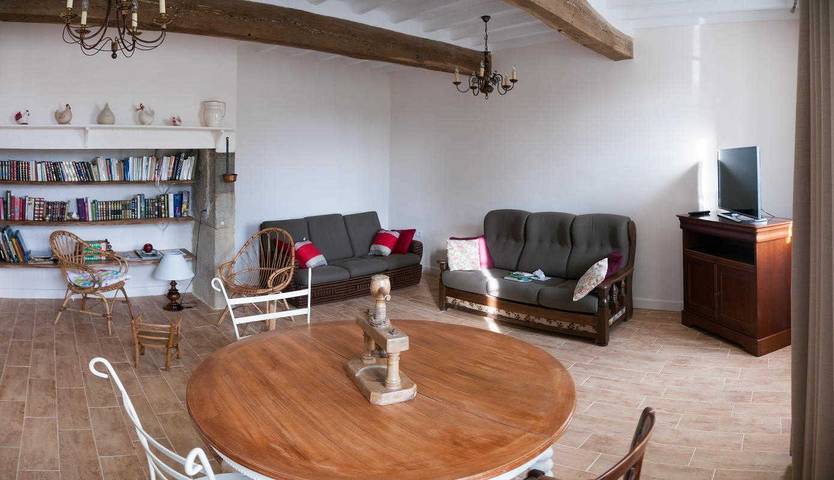 Location de vacances pour 11 personnes, avec piscine ainsi que jardin et terrasse dans Haute-Garonne - 4