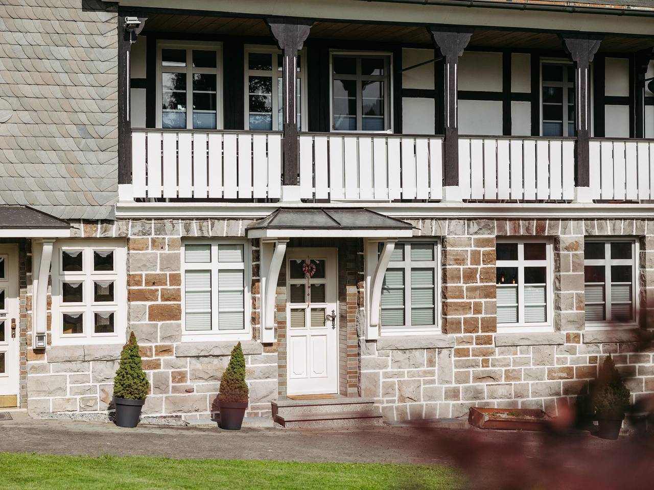 Entire apartment, Apartment 'Wennetal' with Shared Terrace, Shared Garden and Wi-Fi in Schmallenberg, Hochsauerlandkreis