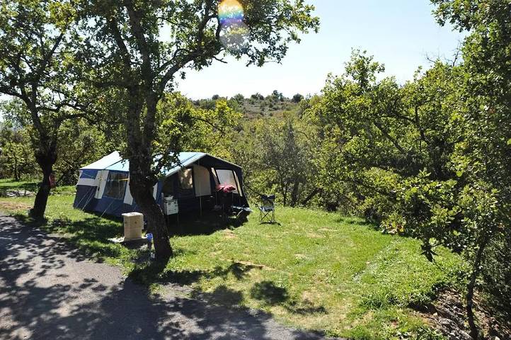 Mobil-home 2 bedrooms Riviera  27,5m² + airconditioning 4 people in Lagorce, Ardèche