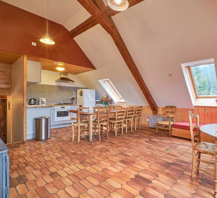 Gîte pour 6 personnes, avec Jardin et Sauna dans l' Isère - 4