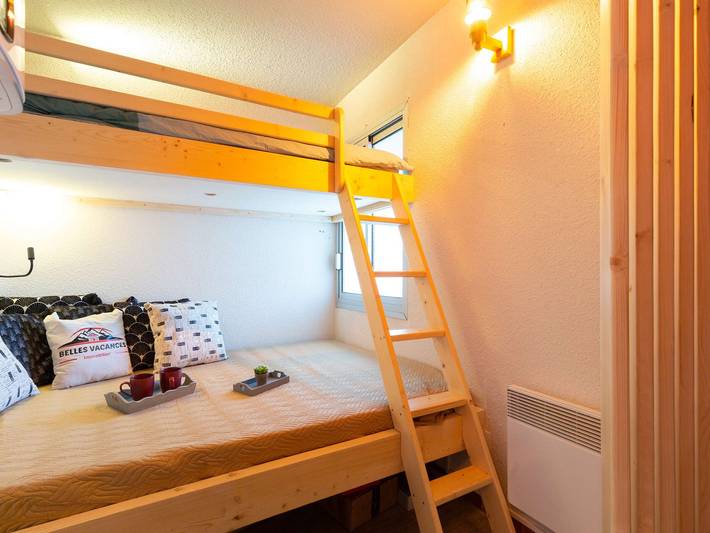 Gîte pour 5 personnes dans Office De Tourisme De Saint Laurent Soulan - 4