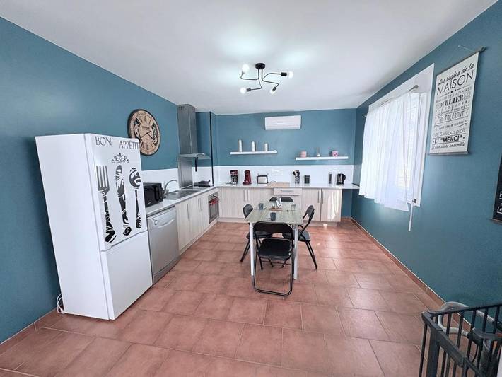 Gîte pour 4 personnes, avec vue et balcon, adapté aux familles à Les Ollières-sur-Eyrieux - 4
