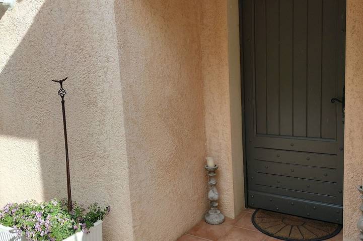 Familienhaus mit Pool und herrlicher Aussicht, zwischen Stränden und den Verdon-Schluchten. in Bargemon, Draguignan Region