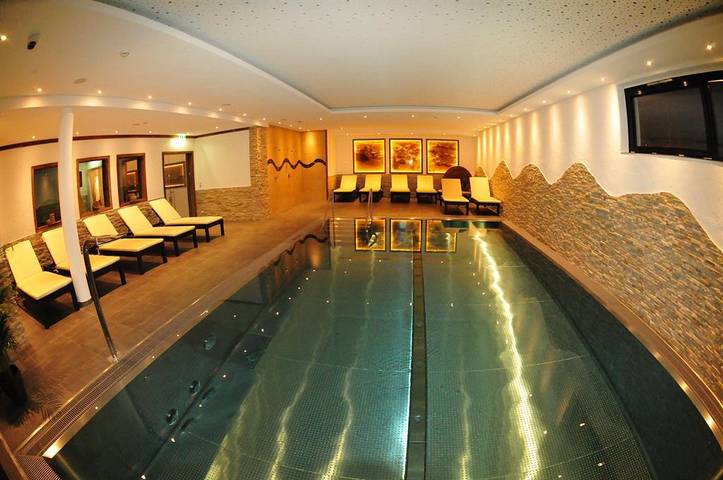 Ferienwohnung für 2 Personen, mit Pool und Garten sowie Ausblick und Sauna in Sankt Jakob in Defereggen - 2