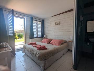 Chambre d’hôte pour 2 personnes, avec piscine et jardin dans la Somme