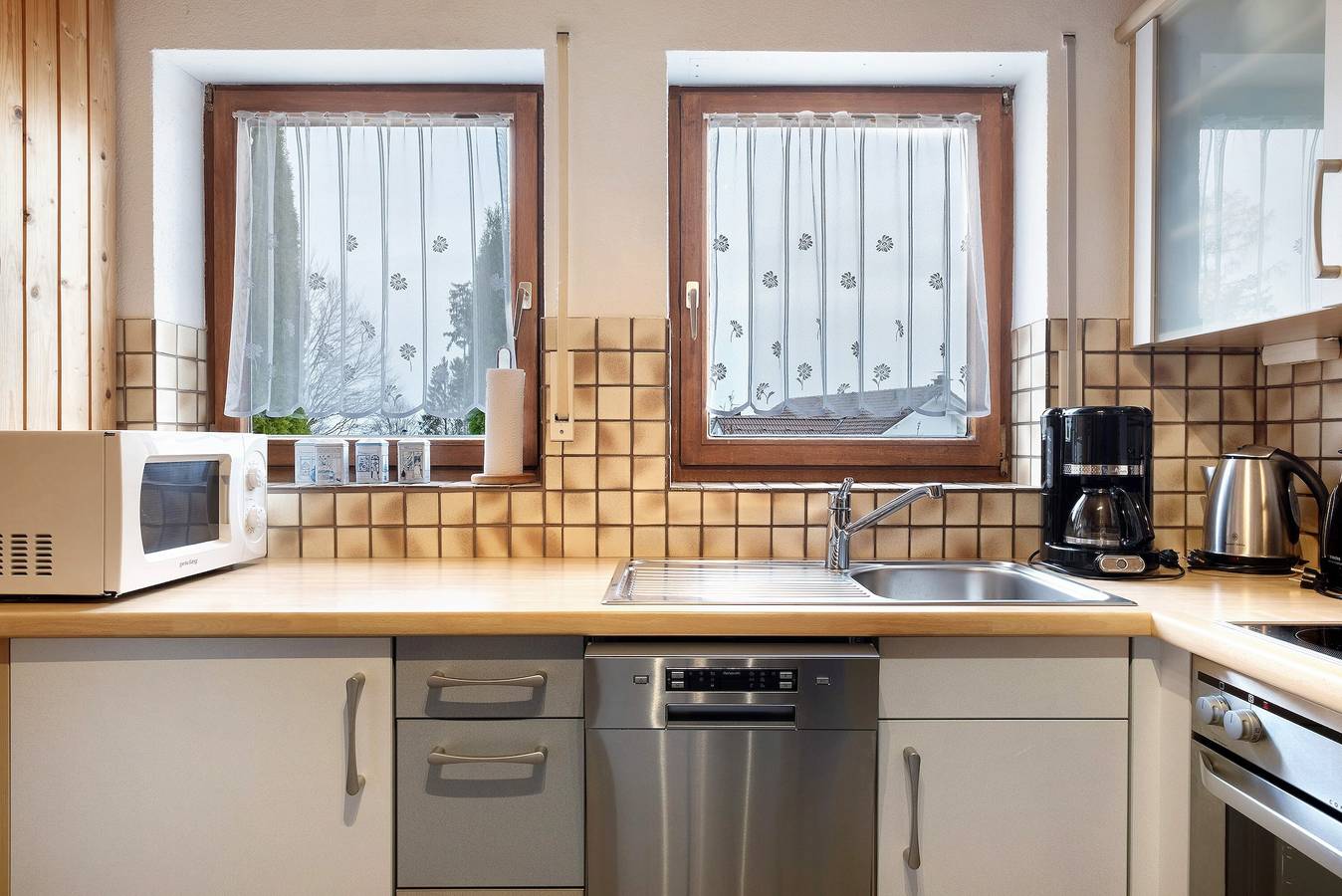Appartement 'Morgensonne' met uitzicht op de bergen, privéterras en Wi-Fi, foto 9