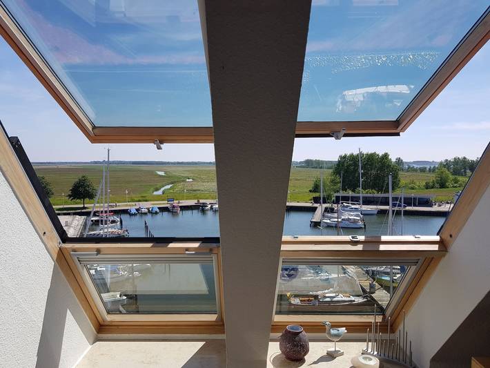 Ferienwohnung für 3 Personen, mit Balkon und Seeblick sowie Ausblick in Wolgast - 2