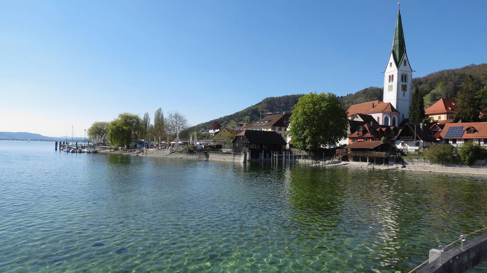 Ganze Ferienwohnung, Stilvolles Modern Apartment mit Seeblick am Bodensee in Sipplingen - 150 Meter zum Bodensee in Sipplingen, Region Bodensee-Oberschwaben