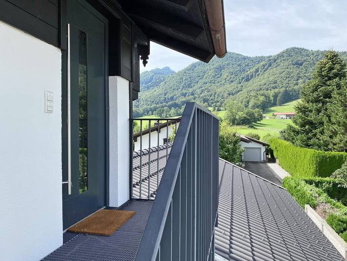 Ganze Ferienwohnung, Ferienwohnung Alpenblick.Hoch3 - Ferienwohnung Alpenblick.Hoch3 mit zwei separate Schlafzimmer und drei Balkone Ost-Süd-West in Kampenwand, Aschau im Chiemgau