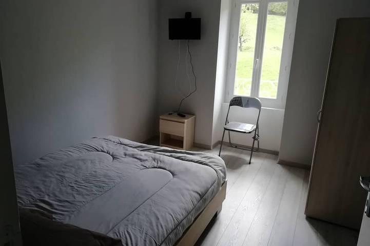 Location de vacances pour 5 personnes, avec jardin et terrasse à Marmanhac - 2