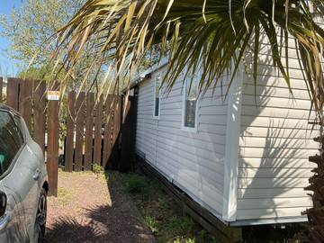 Camping pour 5 personnes, avec piscine et sauna ainsi que vue et jardin à Talmont-Saint-Hilaire