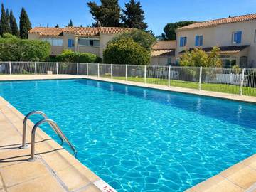 Appartement De Vacances pour 4 Personnes dans La Londe-les-Maures, Région de Toulon, Photo 1