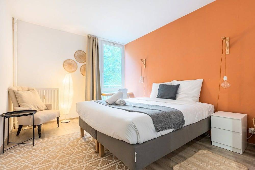 Appartement entier, Charmant appartement 2ch parking et balcon. in La Madeleine, Région de Lille