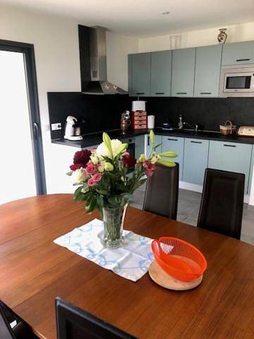 Gîte pour 6 personnes, avec terrasse et vue, animaux acceptés à La Motte-Servolex - 4