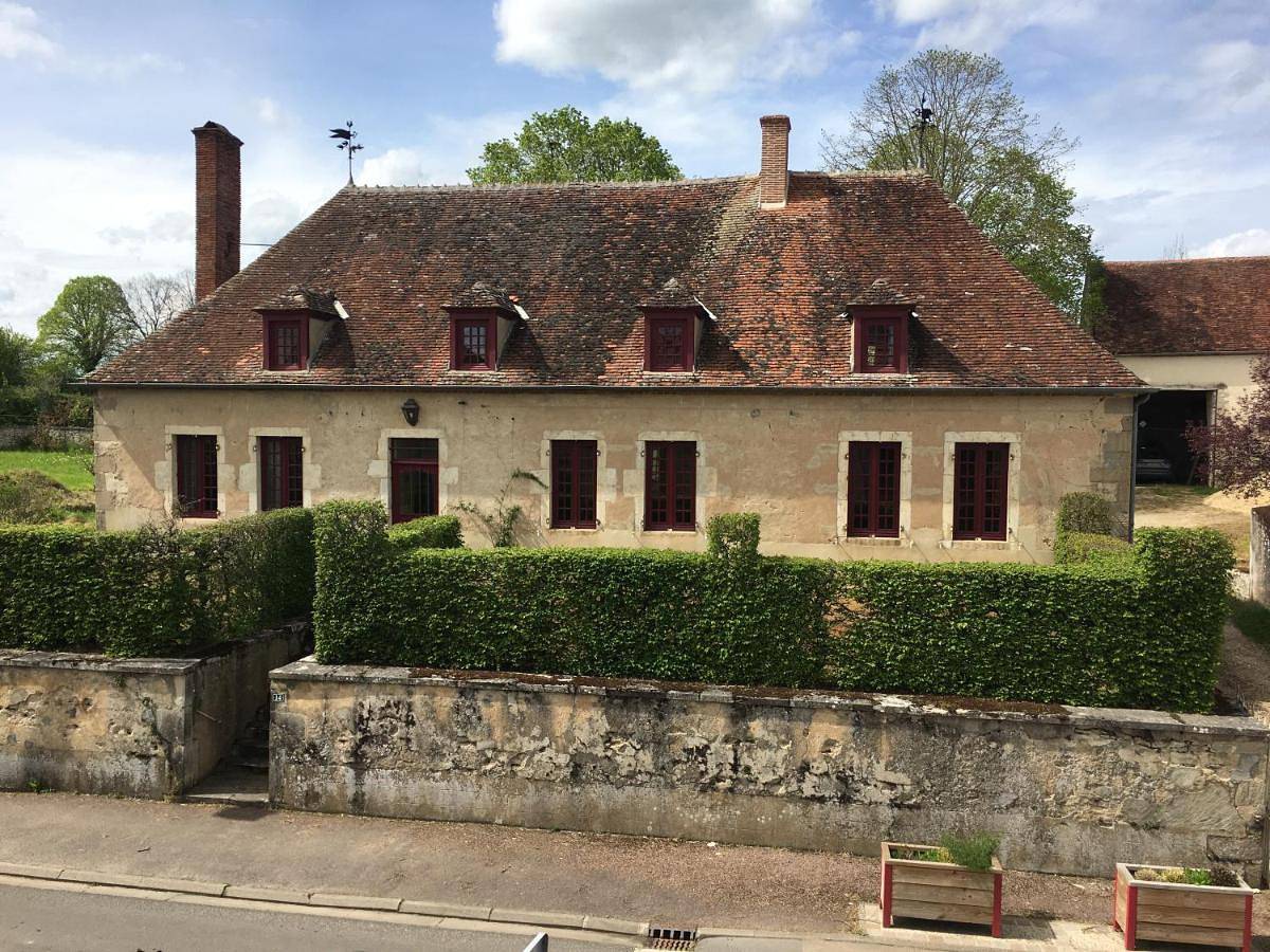 Villa in Pouzy-Mésangy, Allier
