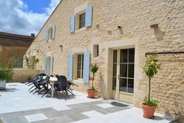Cottage pour 8 personnes, avec jardin, animaux acceptés à Cabariot