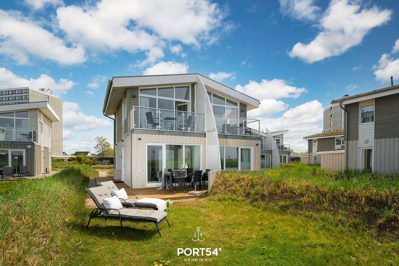 Kleine Sonne - gehobene Ausstattung, Meerblick, großer Garten, Sauna, Bikeport in Wendtorfer Strand, Wendtorf