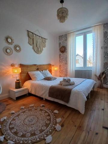 Maison d’hôte pour 2 personnes, avec vue et jardin dans Lac de Paladru