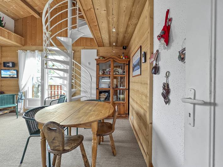 Appartement entier, Appartement de vacances pour 8 personnes avec balcon in Les Carroz, Arâches-la-Frasse