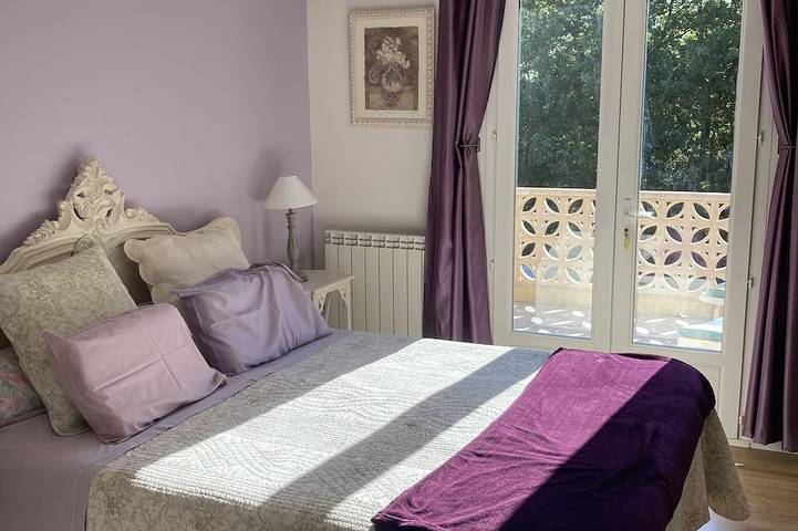 Gîte pour 4 personnes, avec jardin ainsi que balcon et piscine à Mons (Var) - 2