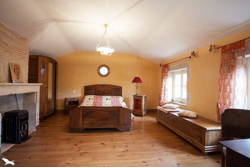 Maison traditionnelle d'éclusière. in Mussidan, Périgord Blanc
