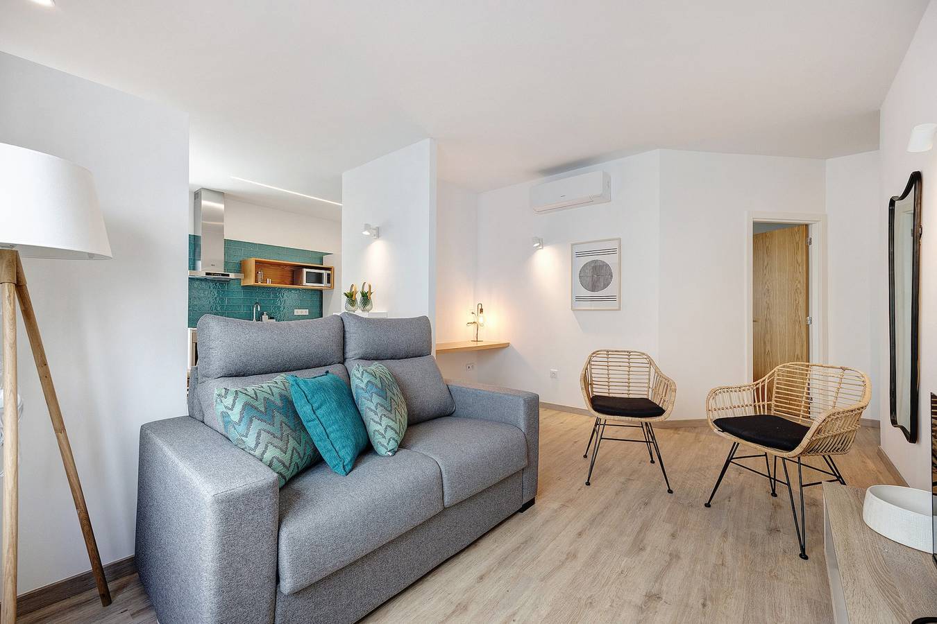 Appartement entier, Appartement 'Old Town Apartments City' avec Wi-Fi et climatisation in São Sebastião, Lagos