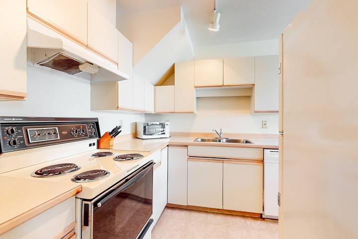 Holiday rental for 6 people, with pool in Whistler