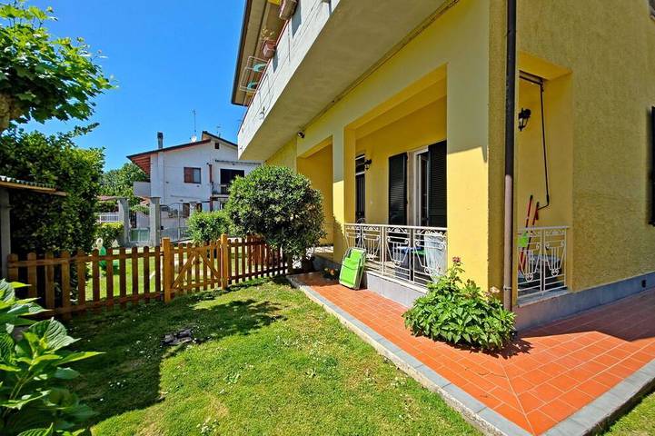 Villa für 5 Personen, mit Garten