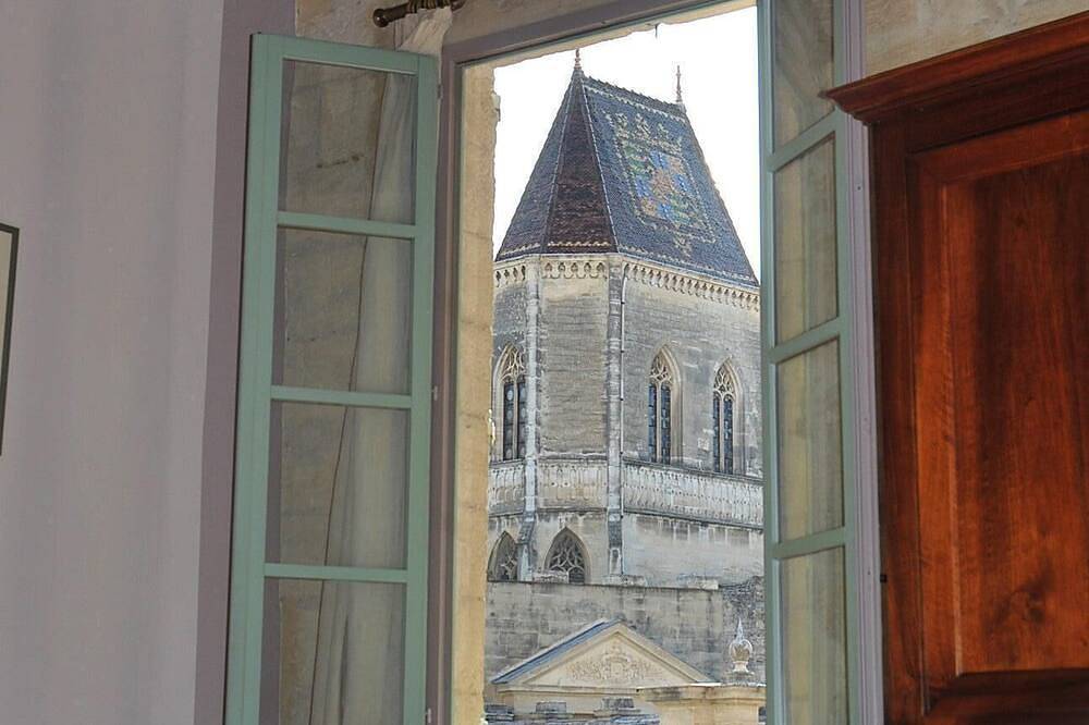 Ganze Wohnung, Uzes : schones Appartement des 18. Jahrhunderts mit Sicht auf dem Schloss in Uzès, Nimes und Umgebung