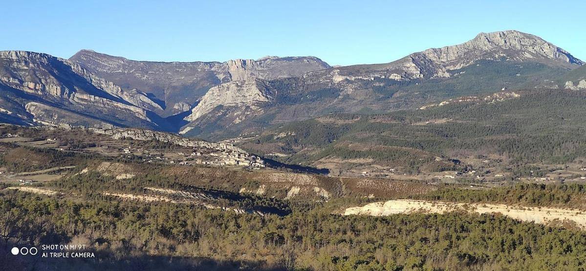 Triple Room with Garden View in Trigance, Parc naturel régional du Verdon