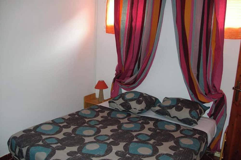 Homerez - House in Olivetta with garden in Olivetta San Michele, Imperia Province