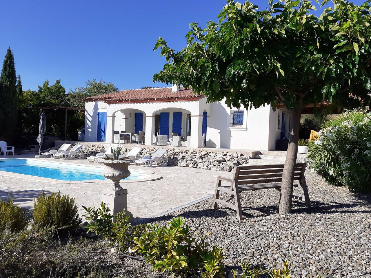 Villa für 8 Personen mit Garten in Félines-Minervois, Béziers und Umgebung