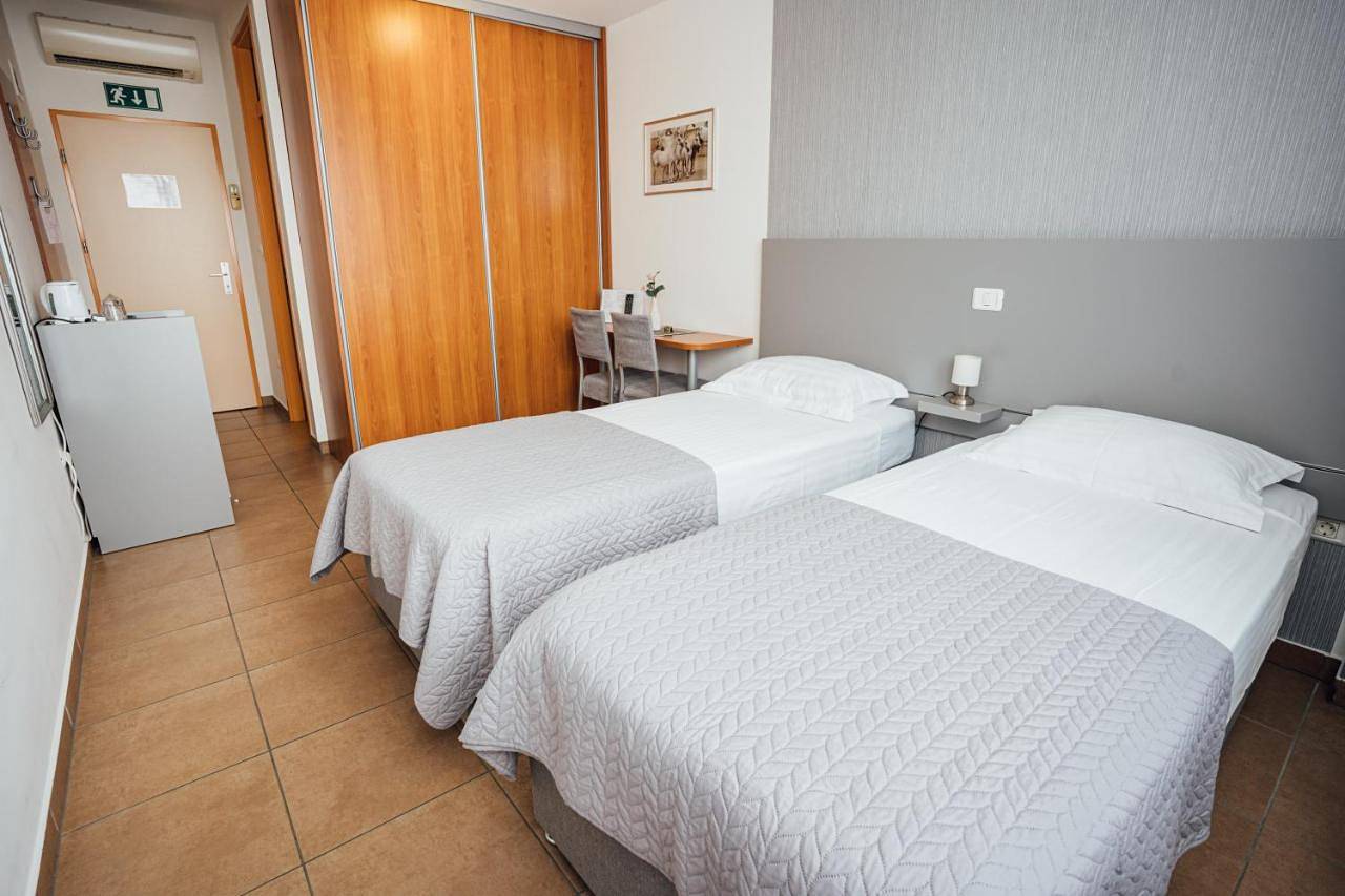 Sobe Rooms Nataly in Zizan, Slowenien